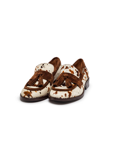 Loafers i ponyhår med ko-print og kvaster
